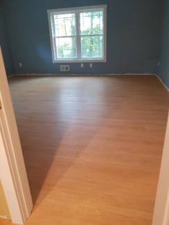 light colored laminate in bedroom